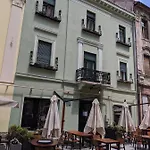 Alessia In The Old Town 티미쇼아라