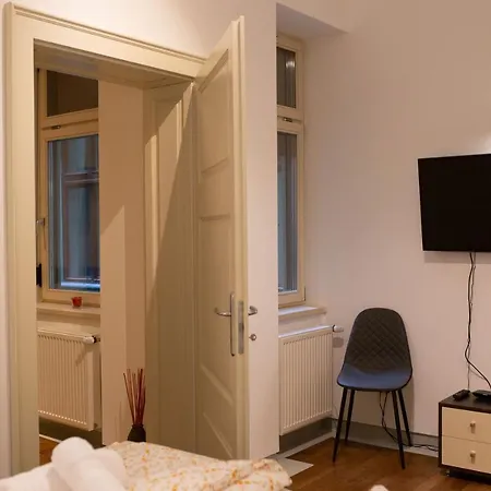 Apartment Alessia In The Old Town *