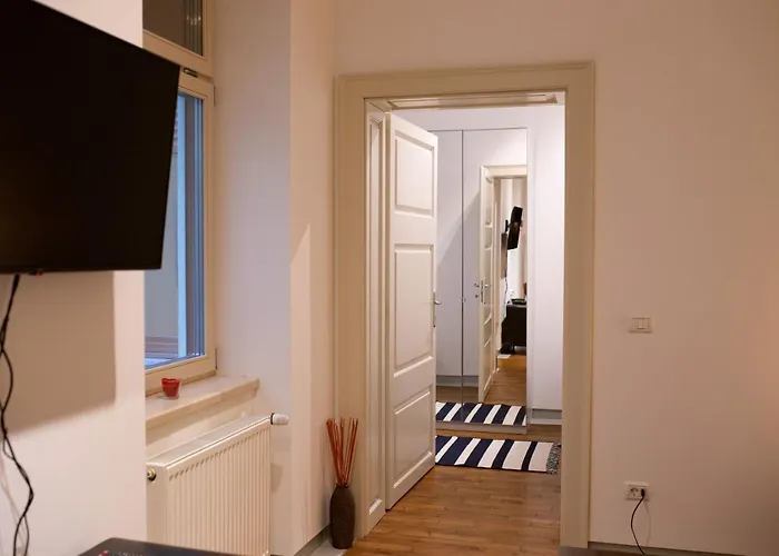 Alessia In The Old Town Apartment