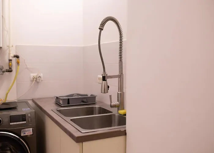 Alessia In The Old Town Apartment