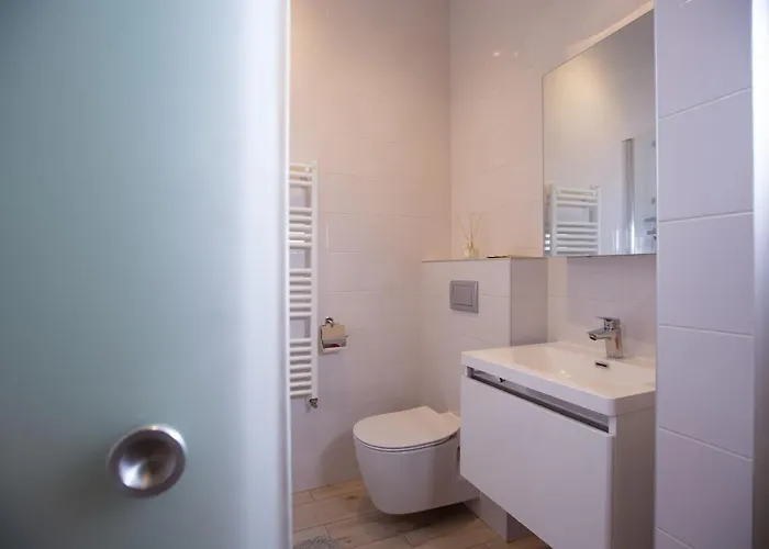 Alessia In The Old Town Apartment *