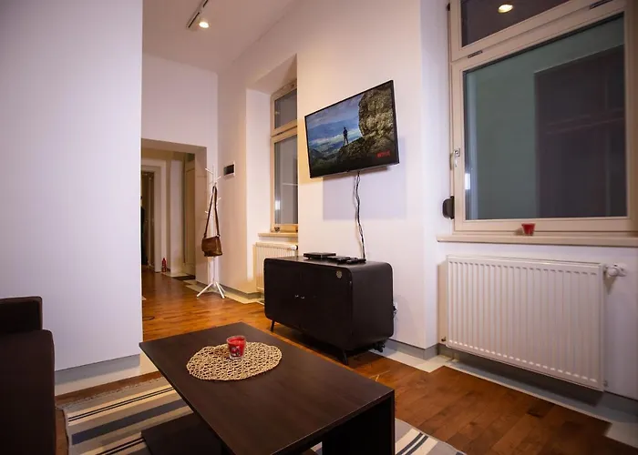 Alessia In The Old Town * Timisoara